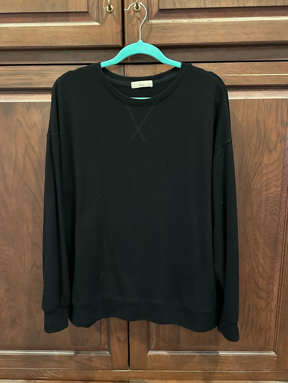 Talulah black crewneck sz L